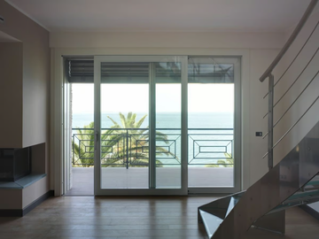 INVITRUM - Lift and slide patio door by CARMINATI SERRAMENTI - view 2